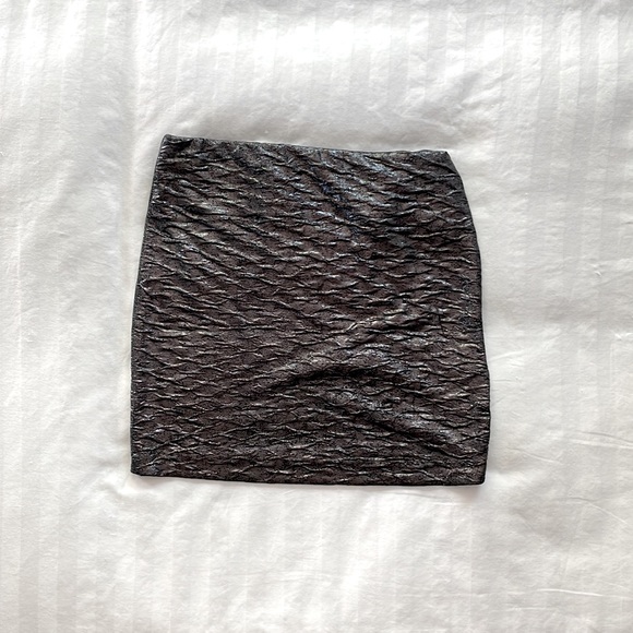 BCBGeneration | Metallic Mini Skirt | XXS - Picture 2 of 7